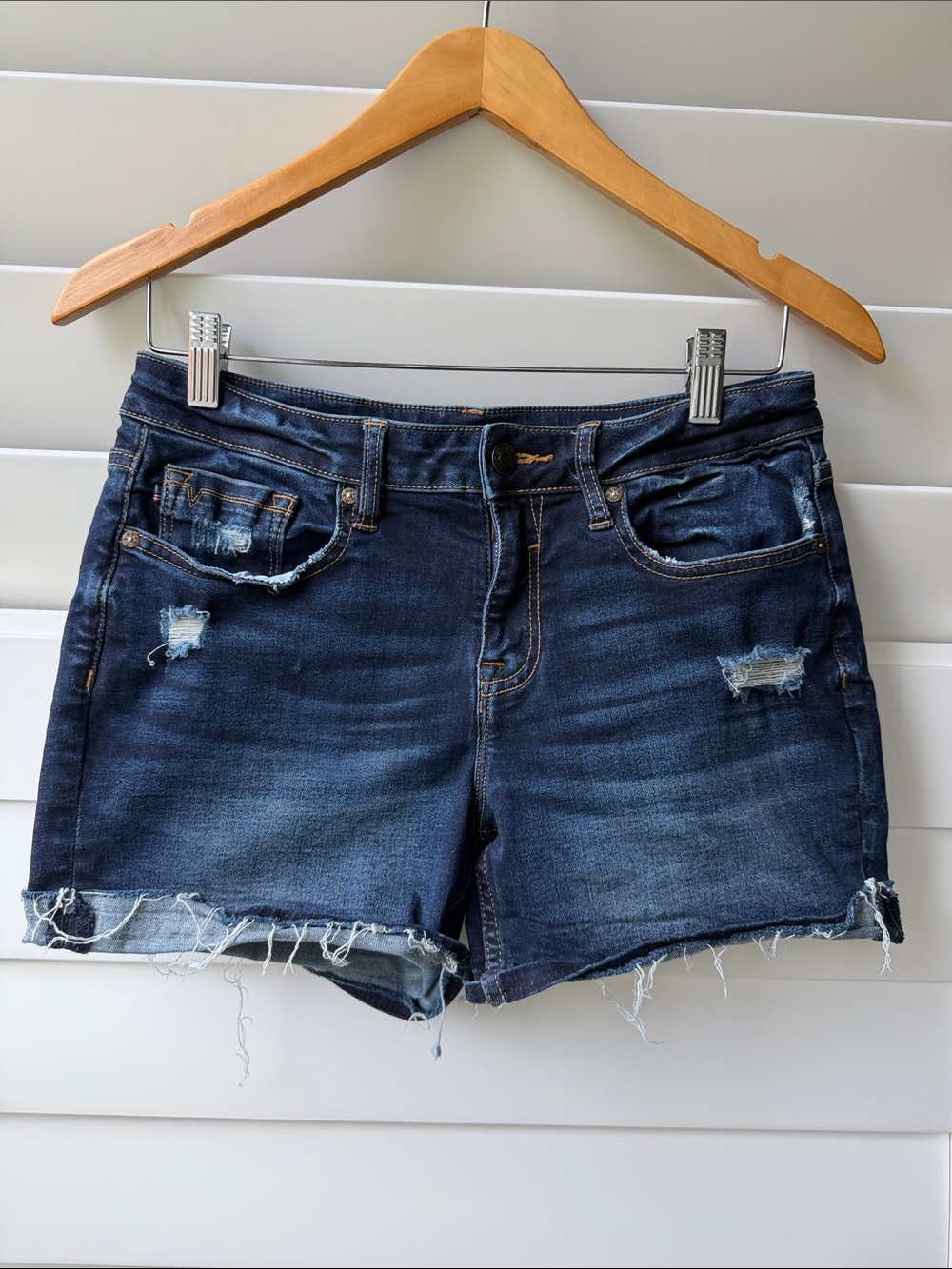 Vigoss The Chelsea Short Dark Blue Distressed Denim with Raw Hem